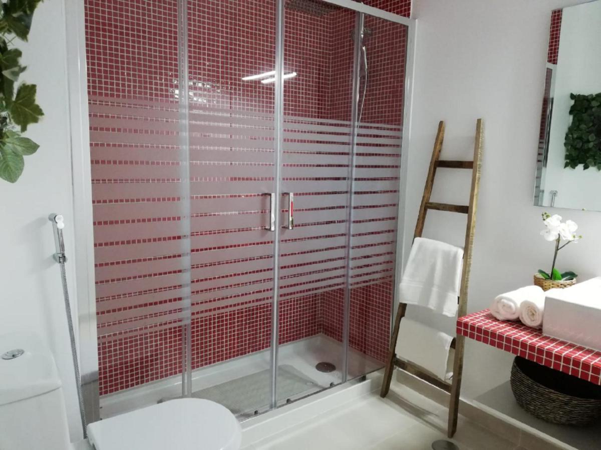 Wow Sea View, 200Mts To Beach & 10 Min To Downtown Lagos Exteriör bild